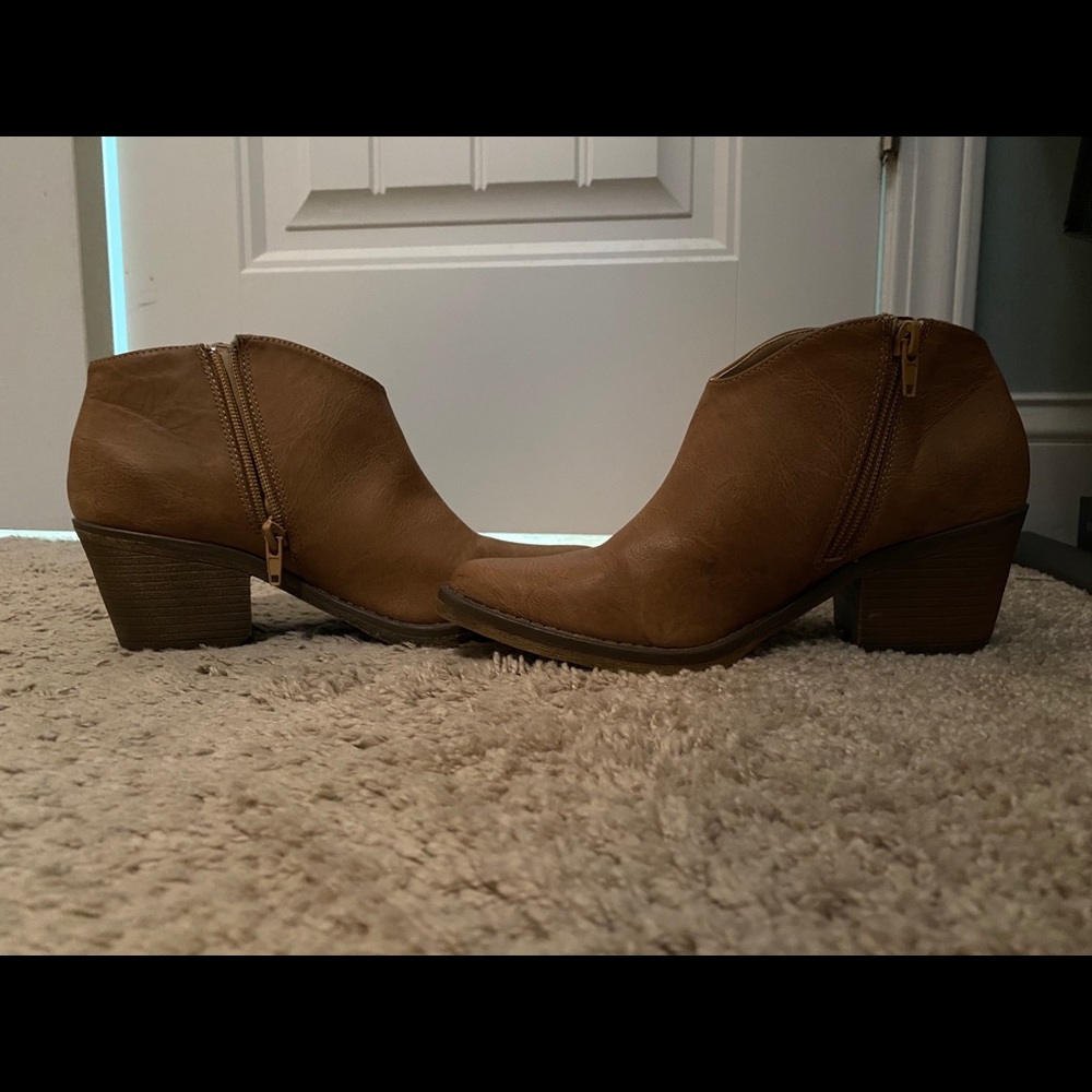 Forever 21 boots/booties. Ankle boots